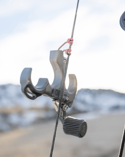 OG Thumb Release String Clip